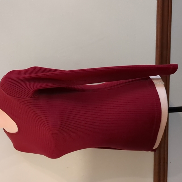 Basic Editions burgundy sweater. Women's Large - Picture 3 of 8